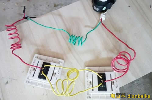 單開雙控什么意思？單開雙控開關接線圖和面板接法圖解