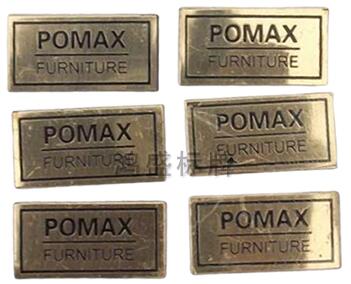 香水銘牌定制香水玻璃瓶金屬標牌標貼，香水銘牌怎么做？